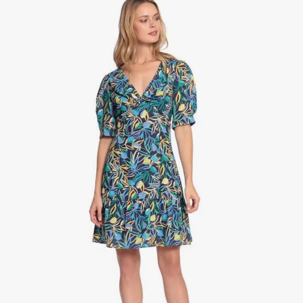 Donna Morgan FOR MAGGY Twist Front Puff Sleeve Dress Women's - NWT, Size 18W